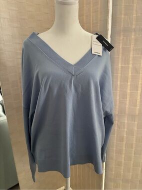 NWT XL Express Reversible Sweater